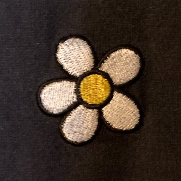 A. Lab Men's Black Daisy Patch/Striped Short Sleeve T Shirt - Size M - Picture 4 of 7